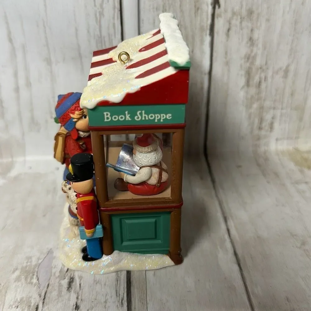 Hallmark Keepsake 2008‎ CHRISTMAS WINDOWS Ornament Club Exclusive